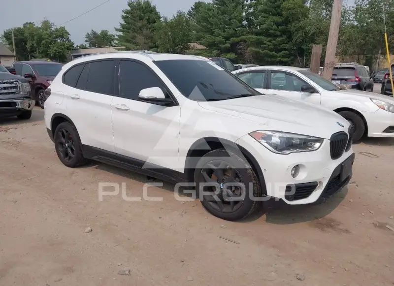 2018 BMW X1 фото