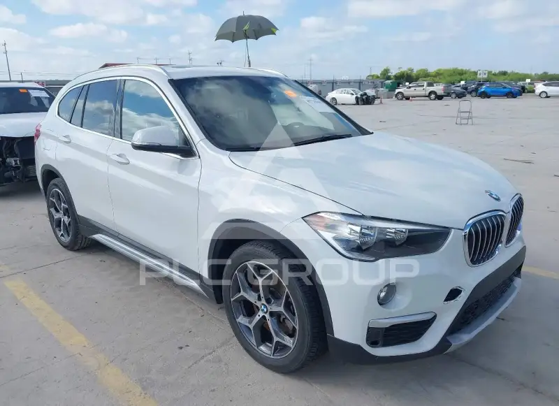 2018 BMW X1 photo