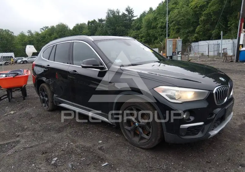 2018 BMW X1 фото