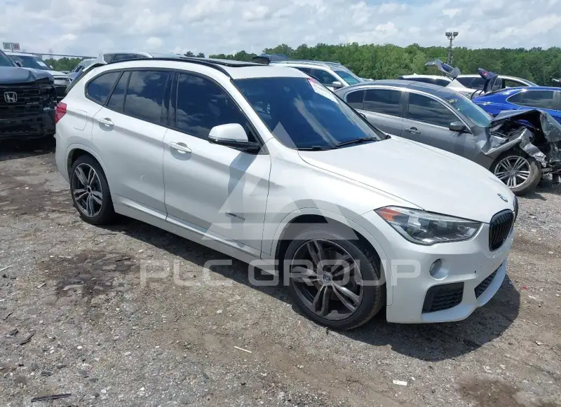2018 BMW X1 фото