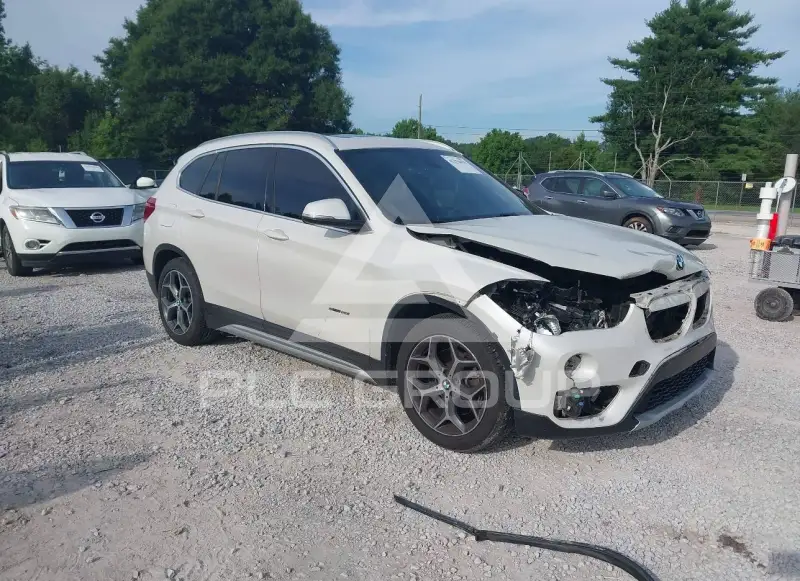 2018 BMW X1 фото