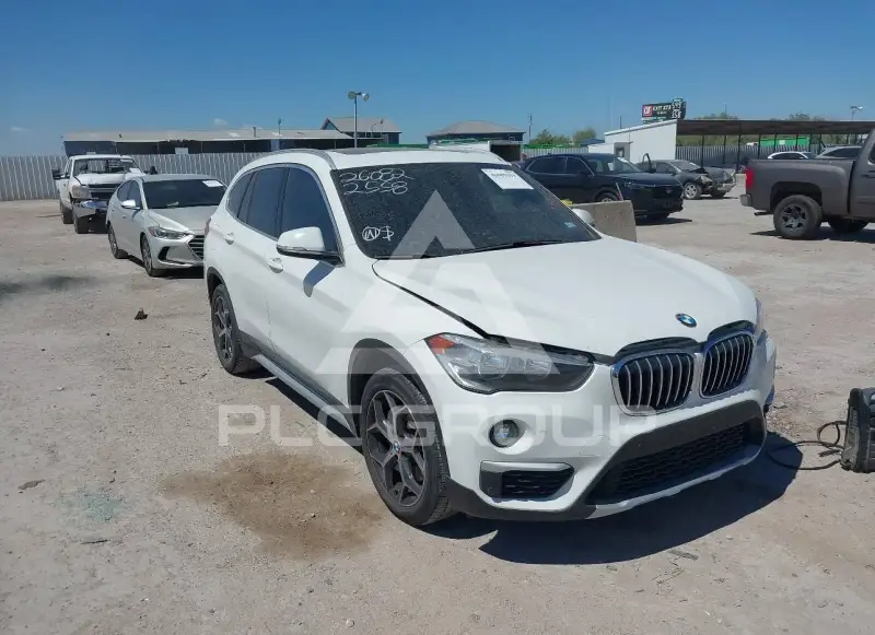 2018 BMW X1 photo