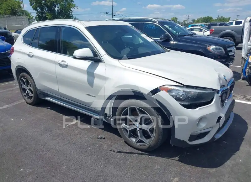 2018 BMW X1 фото