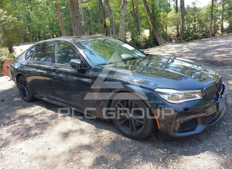 2018 BMW 750 photo