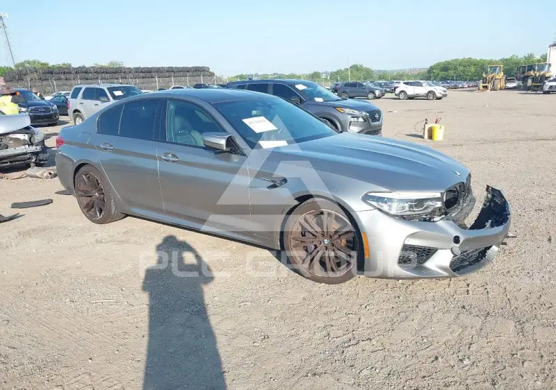2018 BMW M5 photo