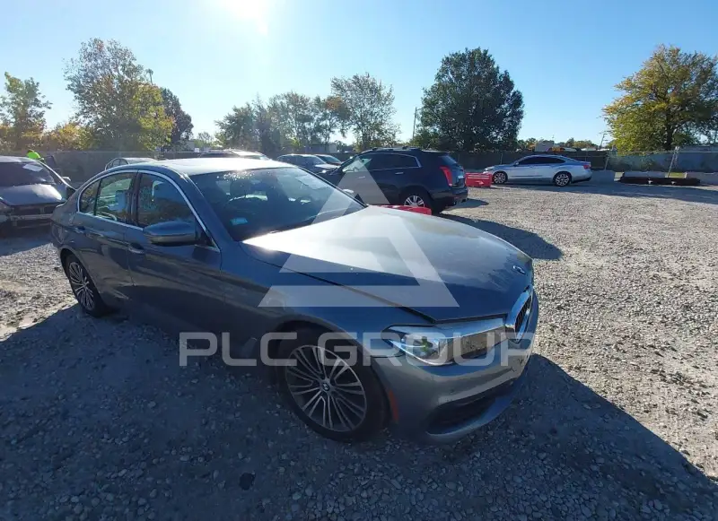 2018 BMW 530 фото