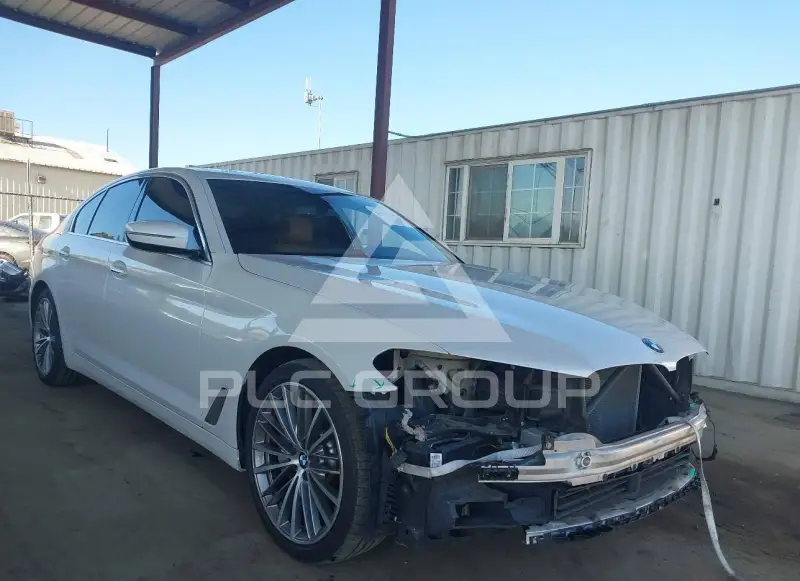 2018 BMW 530 фото