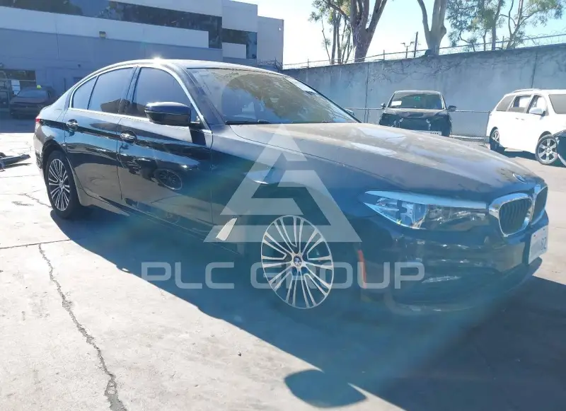 2018 BMW 530 фото