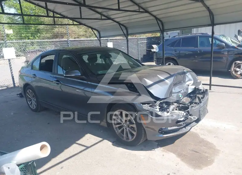 2018 BMW 320 photo
