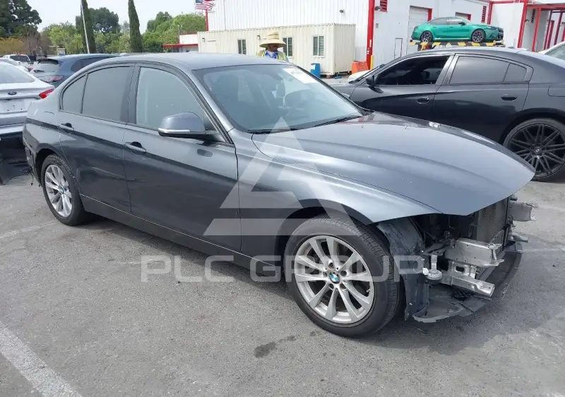 2018 BMW 320 photo