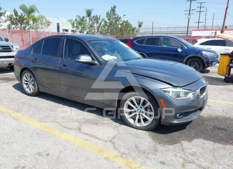 2018 BMW 320 фото