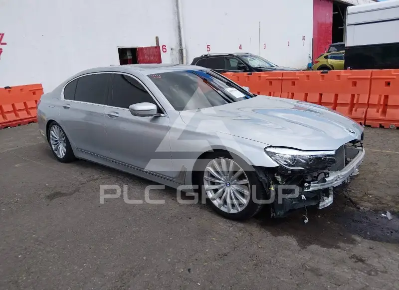 2018 BMW 740 фото