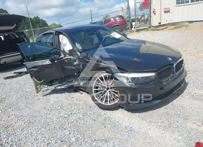 2018 BMW 540 photo