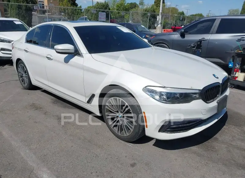 2018 BMW 540 фото