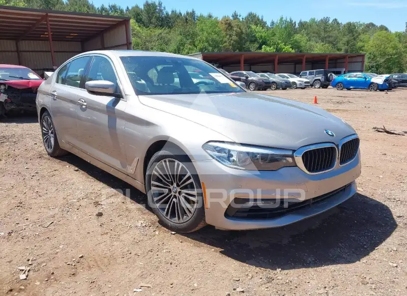 2018 BMW 540 photo
