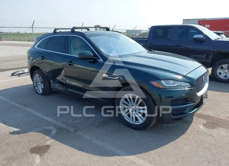 2018 Jaguar F-PACE photo