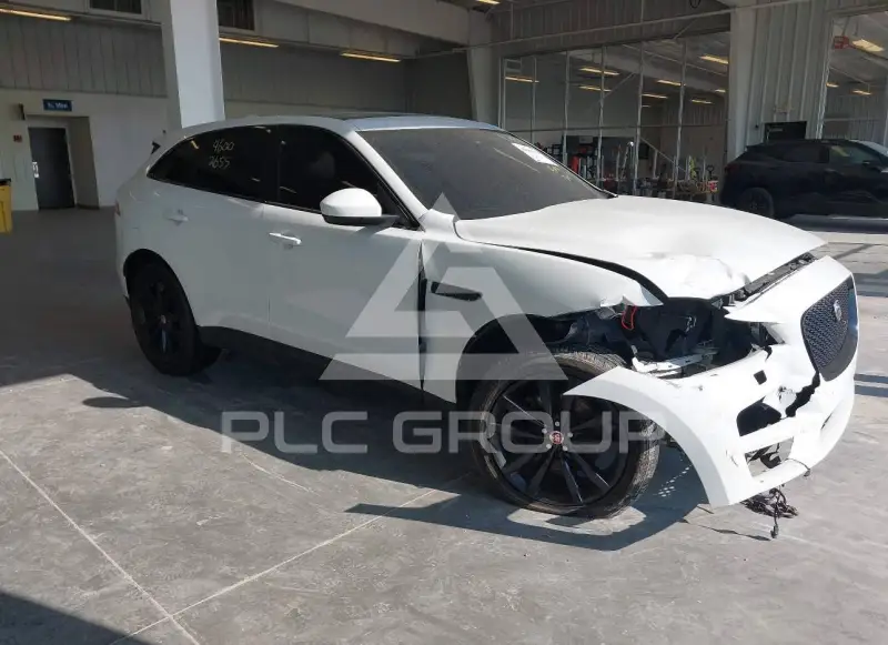 2018 Jaguar F-PACE photo