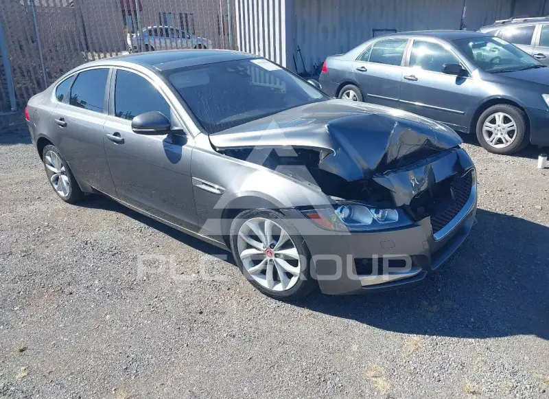 2018 Jaguar XF фото