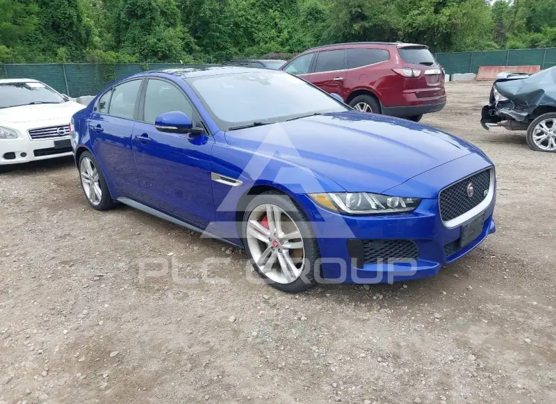 2018 Jaguar XE фото