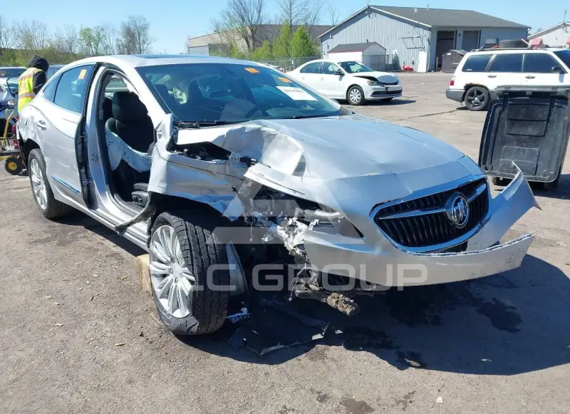 2018 Buick LACROSSE photo