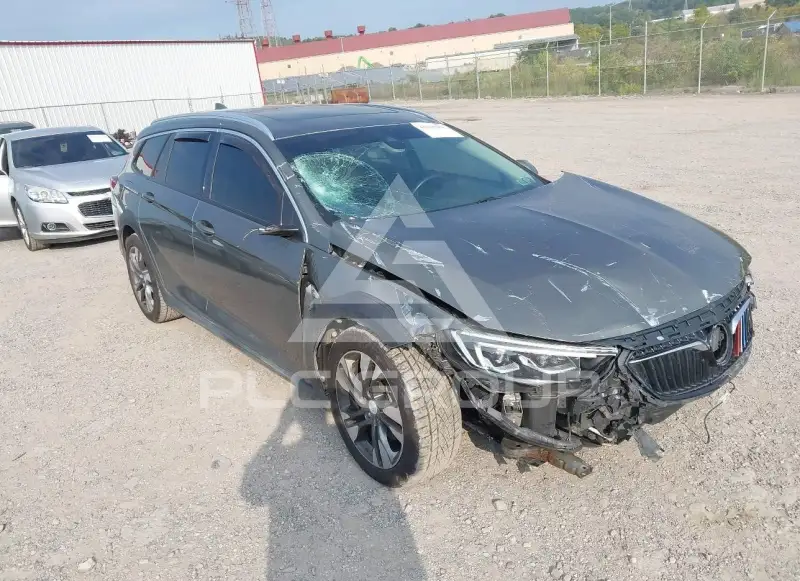2018 Buick REGAL photo