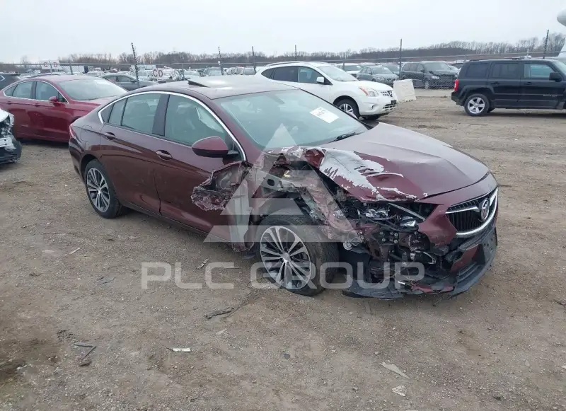 2018 Buick REGAL photo