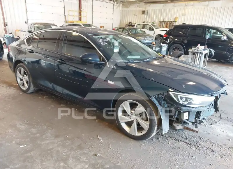 2018 Buick REGAL photo