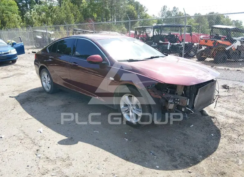 2018 Buick REGAL photo