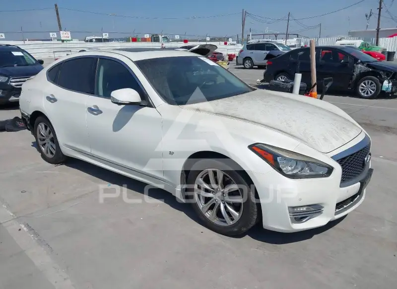2018 Infinity Q70 фото
