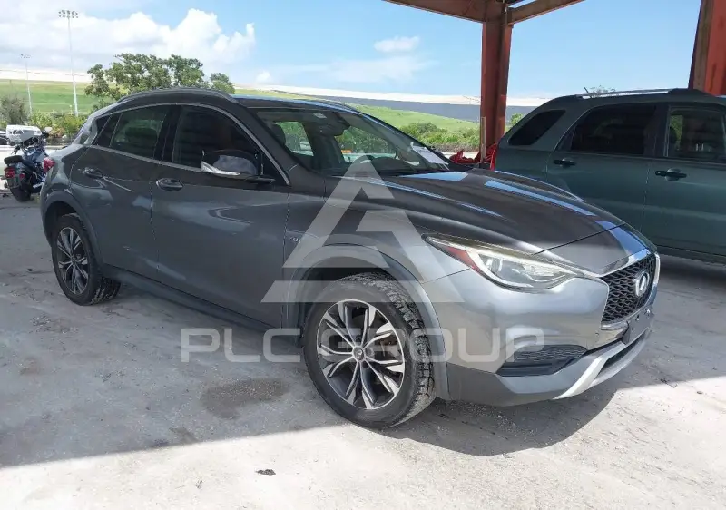 2018 Infinity QX30 фото