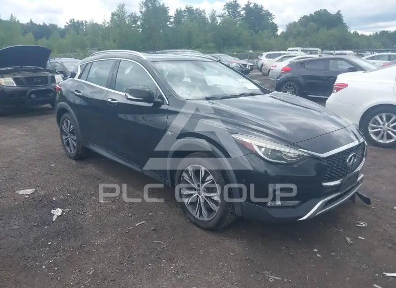 2018 Infinity QX30 фото