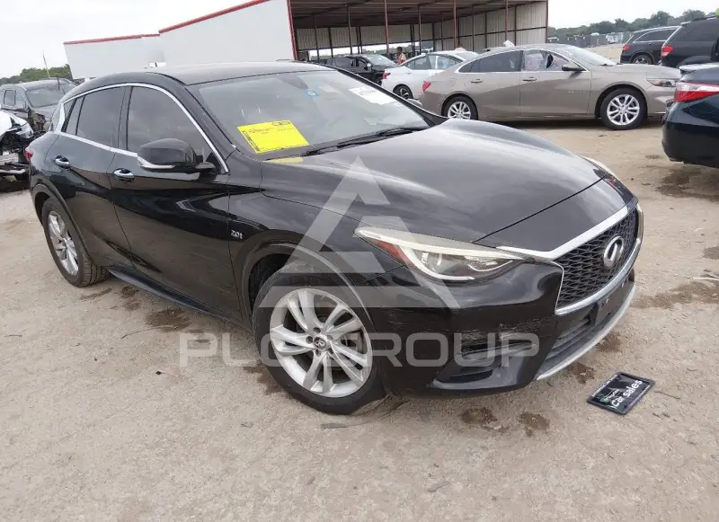 2018 Infinity QX30 фото