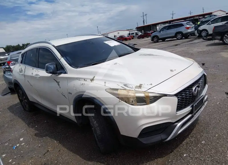 2018 Infinity QX30 фото