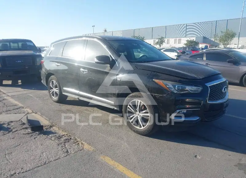 2018 Infinity QX60 photo