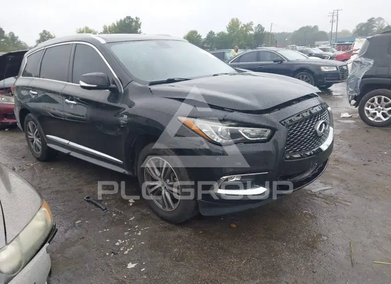 2018 Infinity QX60 photo