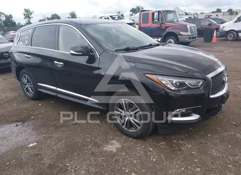 2018 Infinity QX60 photo