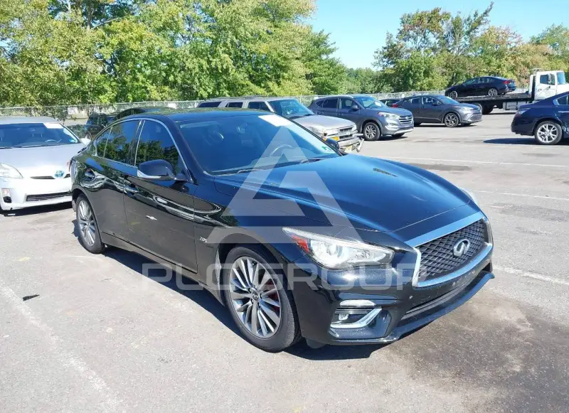 2018 Infinity Q50 photo