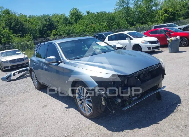 2018 Infinity Q50 фото