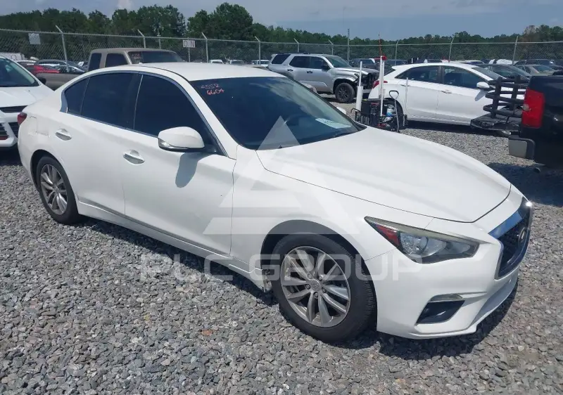 2018 Infinity Q50 фото