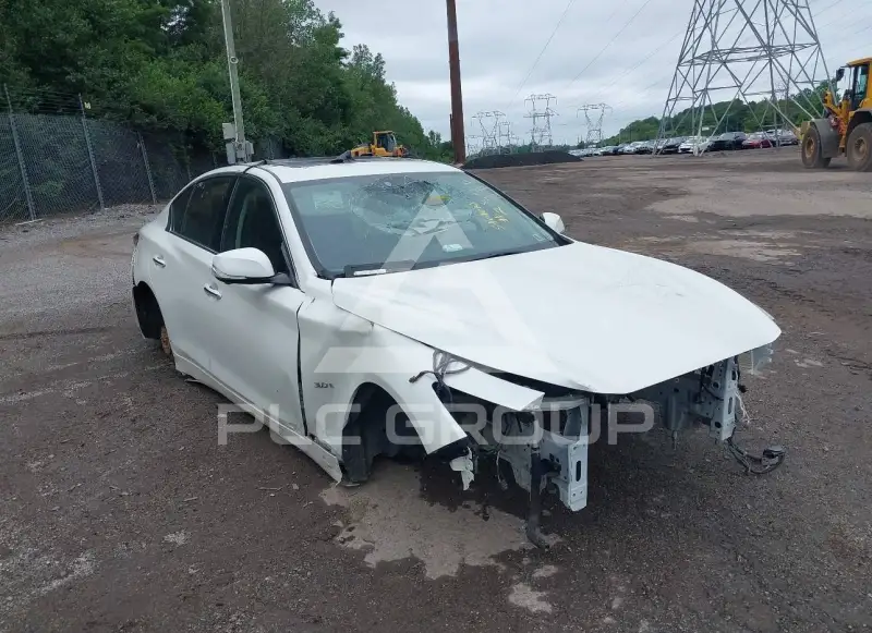 2018 Infinity Q50 фото