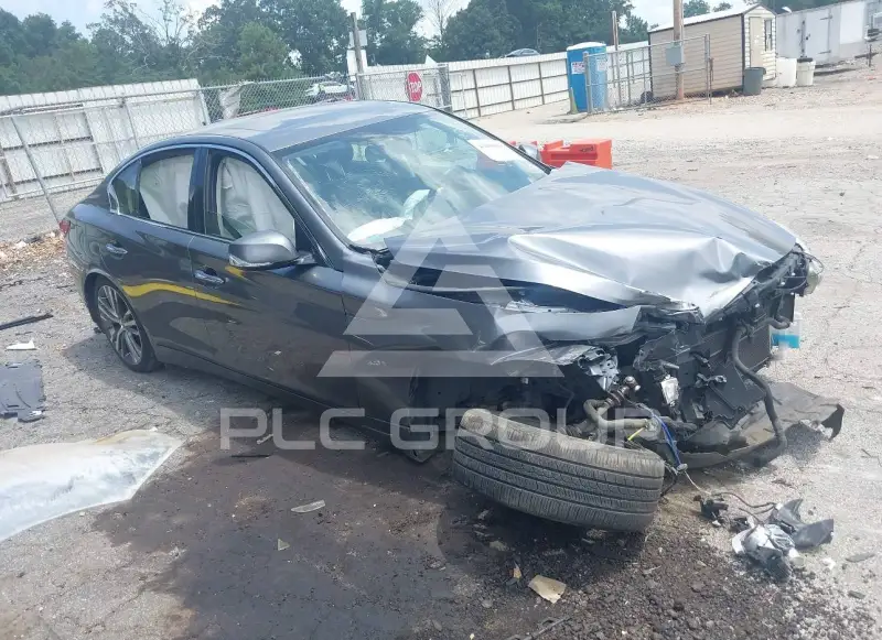 2018 Infinity Q50 photo