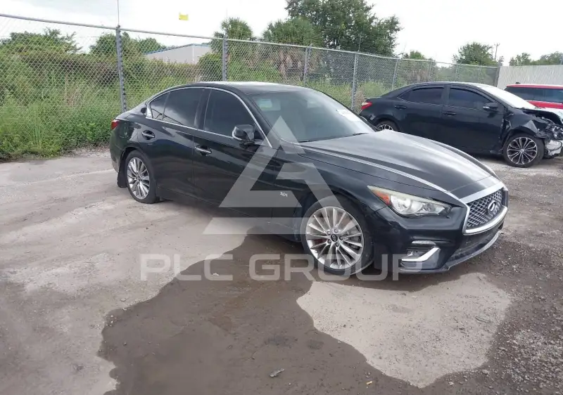2018 Infinity Q50 photo