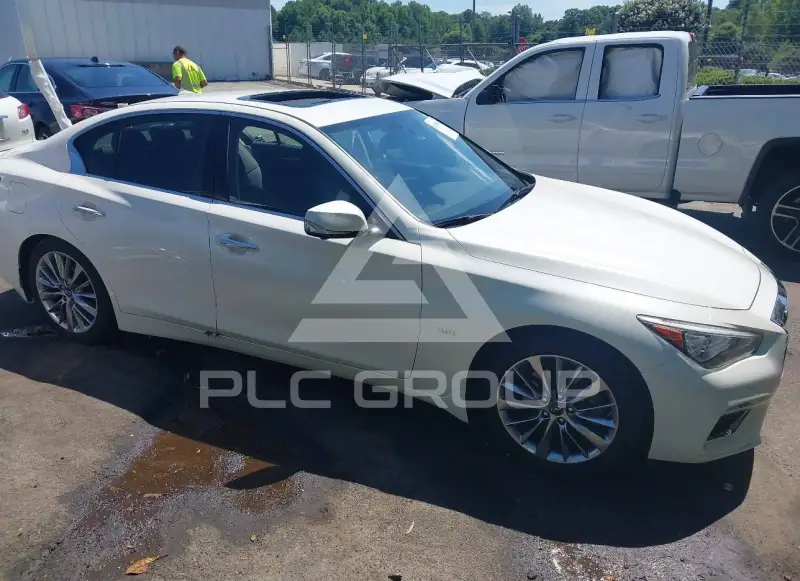 2018 Infinity Q50 фото