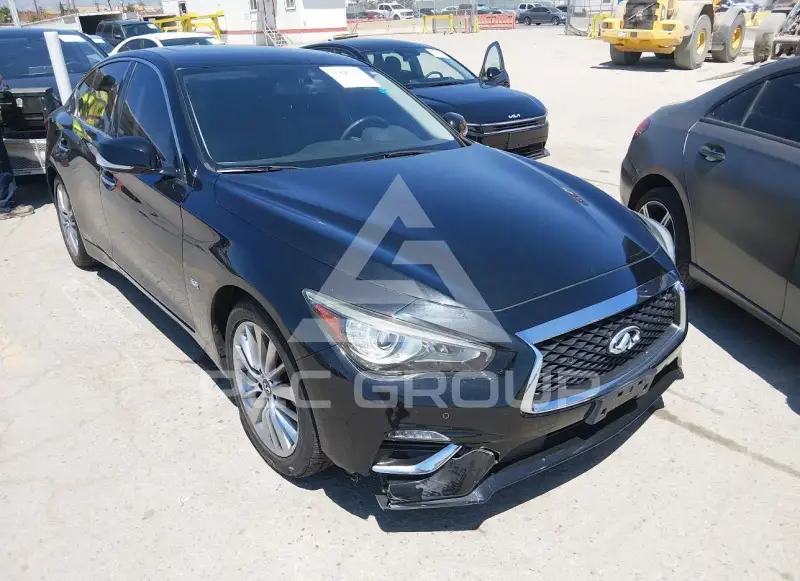 2018 Infinity Q50 фото