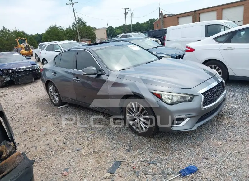 2018 Infinity Q50 photo
