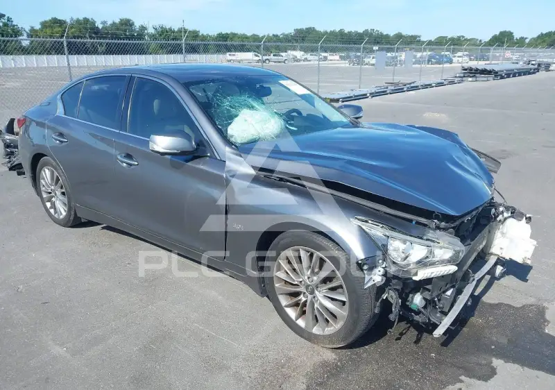 2018 Infinity Q50 фото