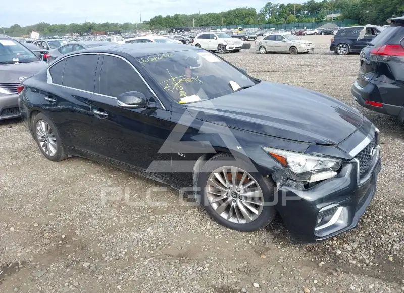 2018 Infinity Q50 фото