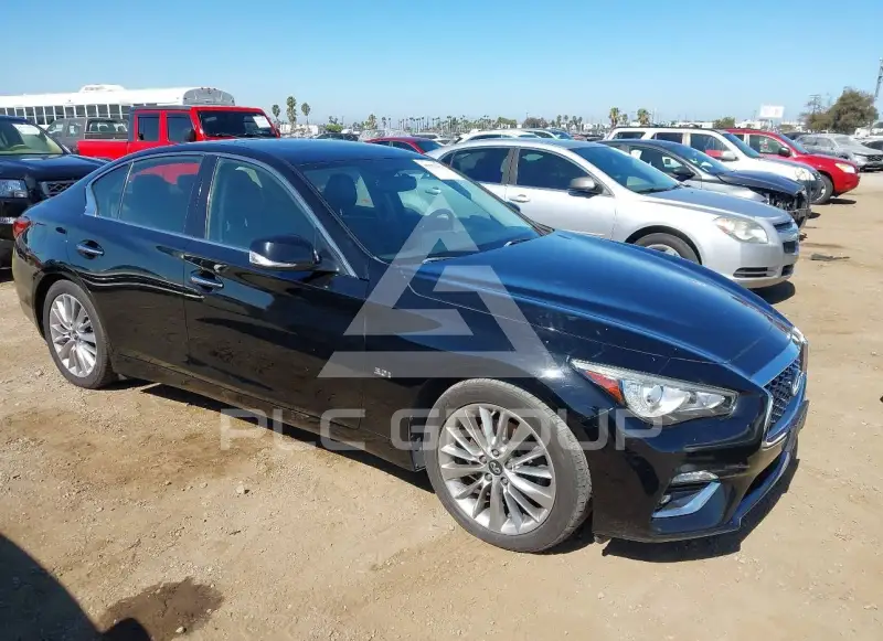 2018 Infinity Q50 photo
