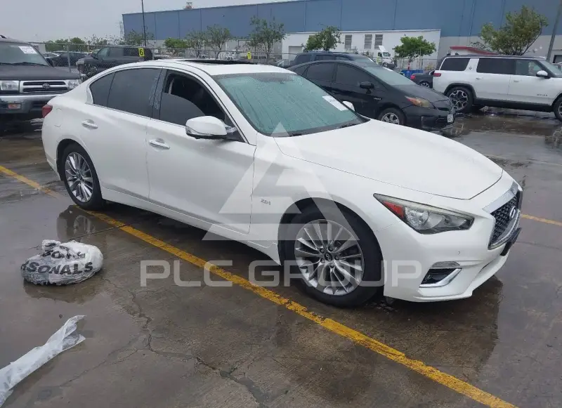 2018 Infinity Q50 фото