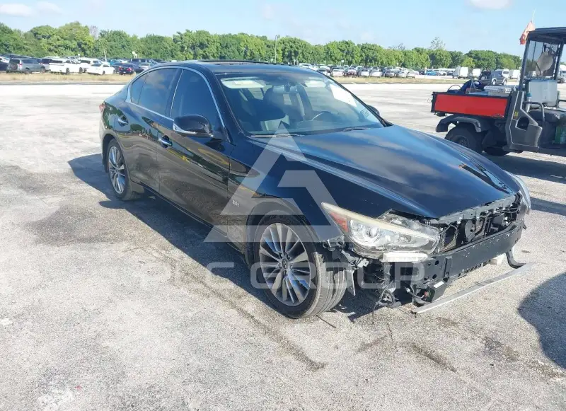 2018 Infinity Q50 фото
